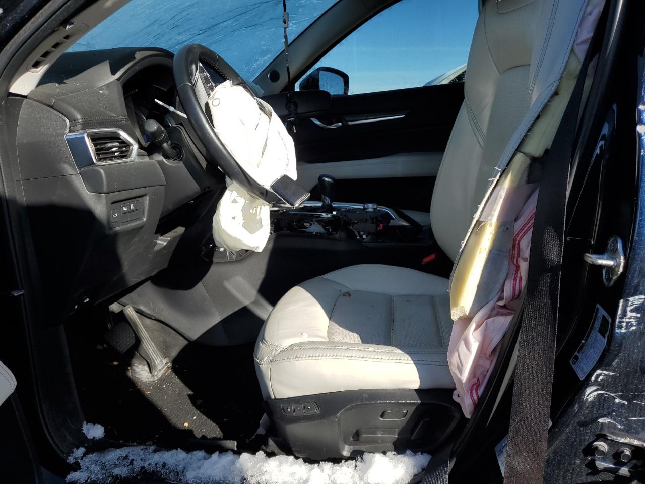 2021 Mazda CX-5 - Image 7