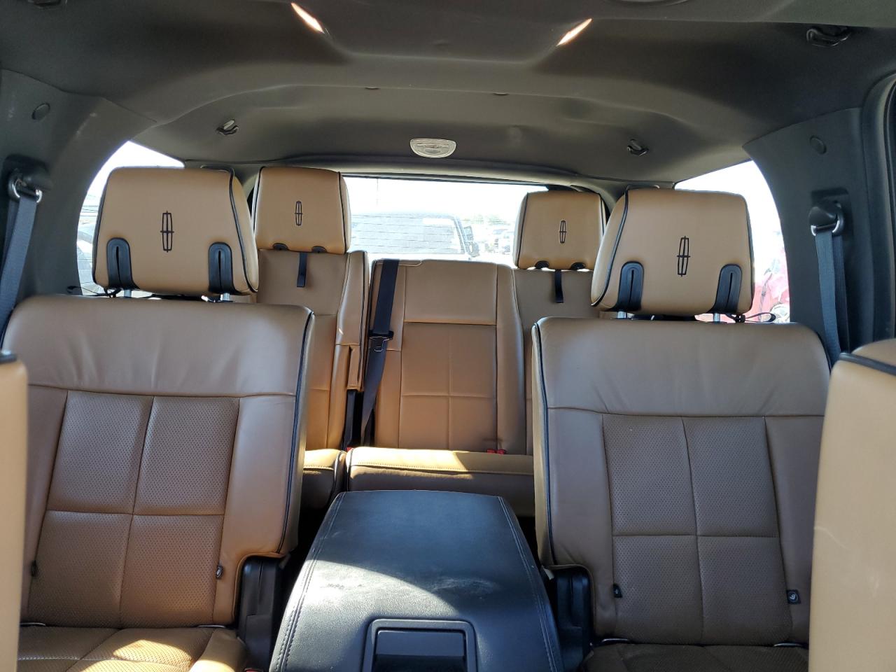 2011 Lincoln Navigator VIN: 5LMJJ2H58BEJ01847 Lot: 81804584