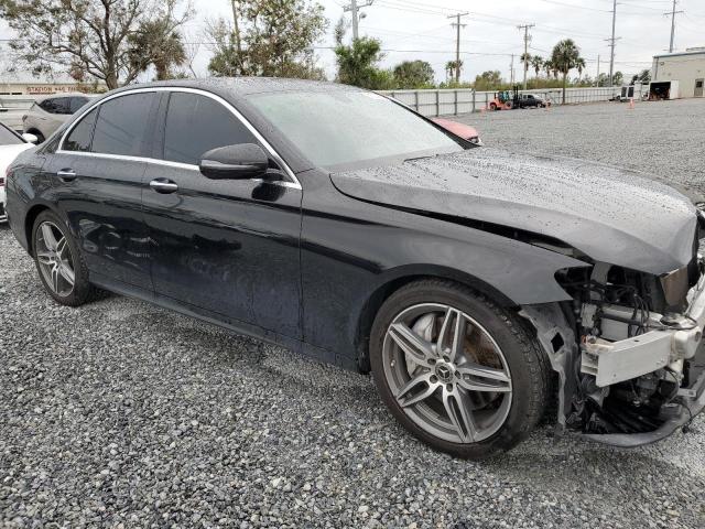  MERCEDES-BENZ E-CLASS 2018 Черный