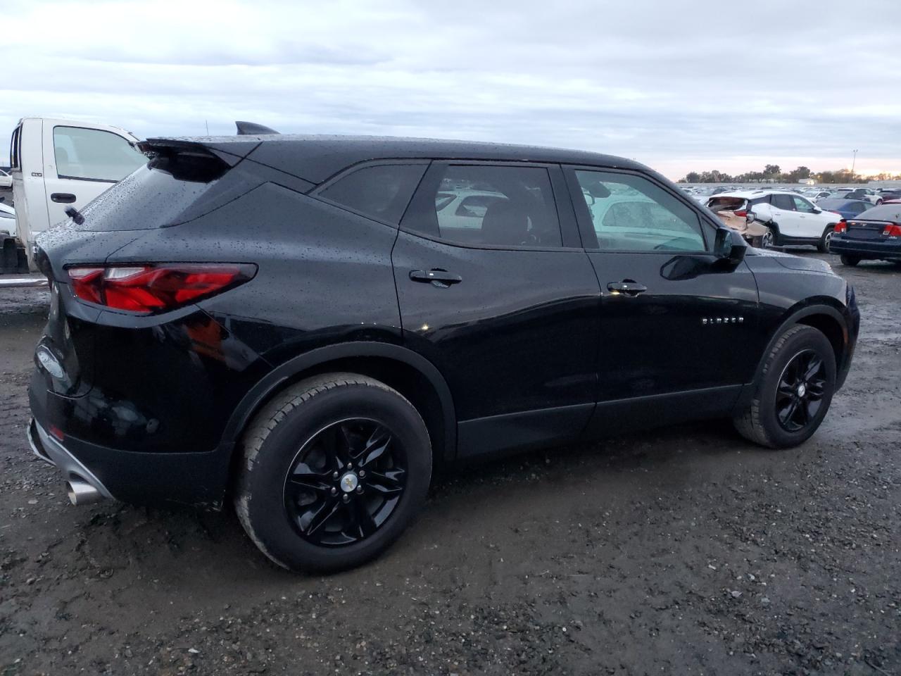 2021 Chevrolet Blazer - Image 3