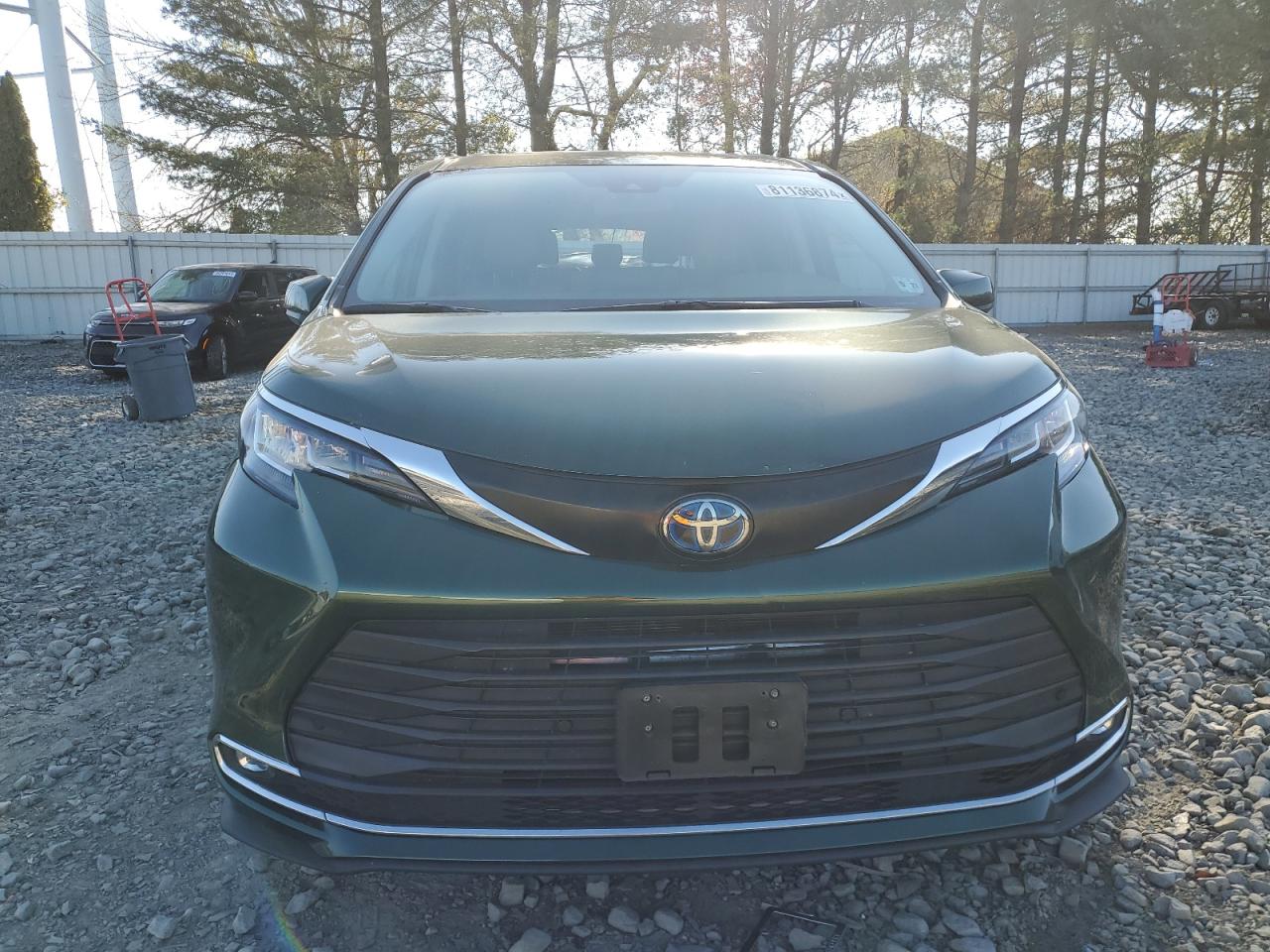 2022 Toyota Sienna - Image 5