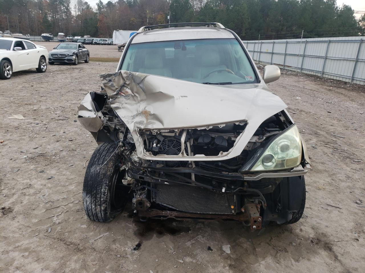 2004 Lexus GX - Image 5