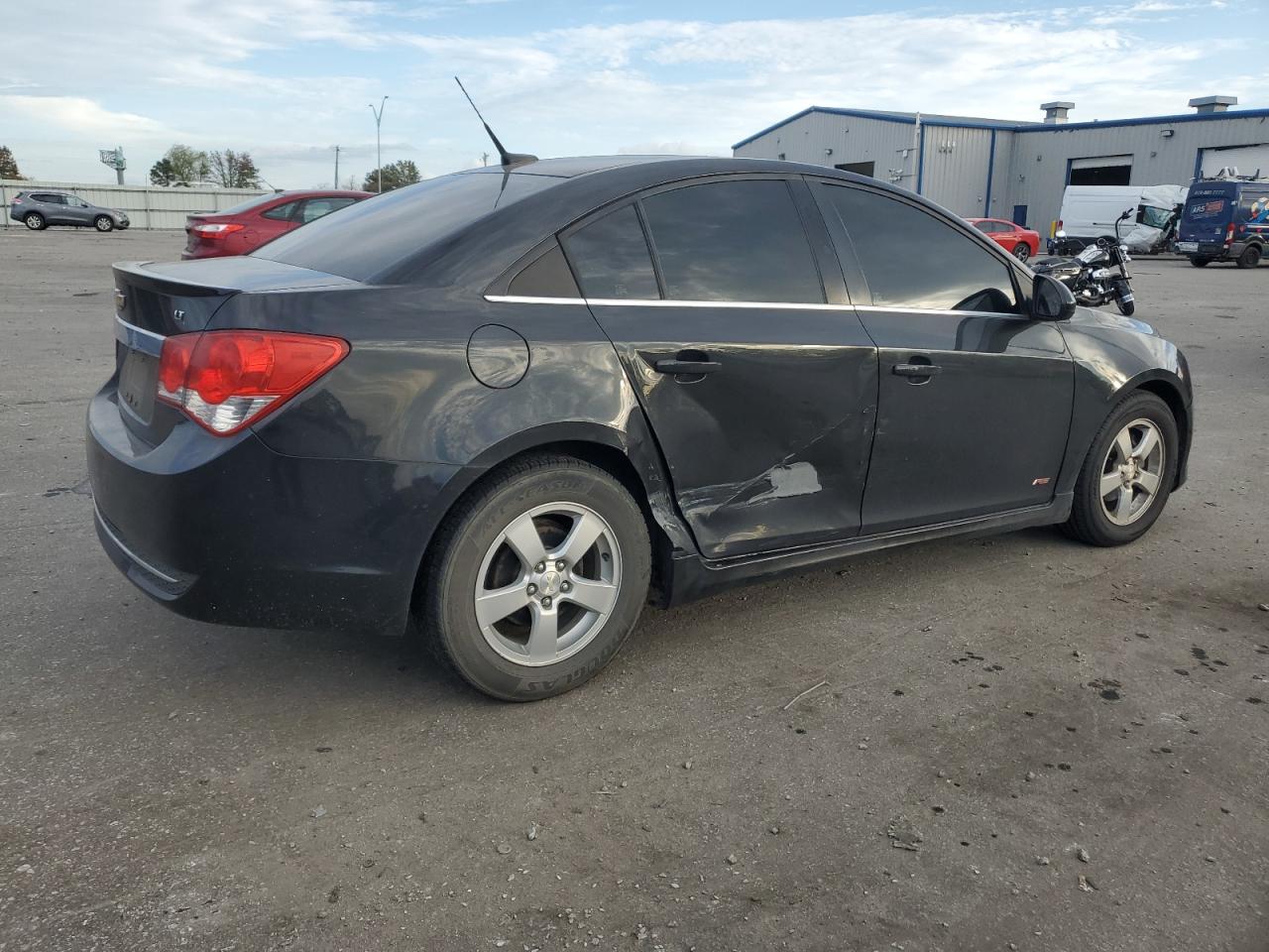 2014 Chevrolet Cruze - Image 3