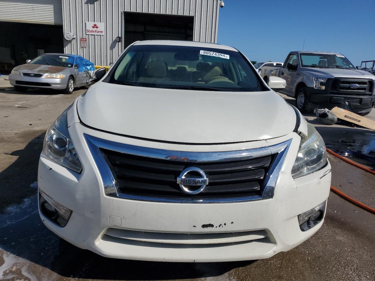 2015 Nissan Altima - Image 5