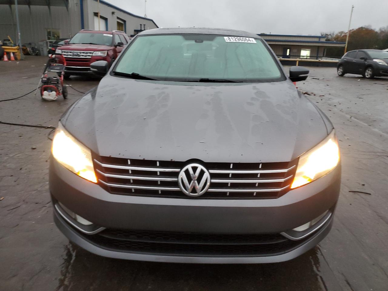 2013 Volkswagen Passat Sel VIN: 1VWCN7A32DC027427 Lot: 81296064