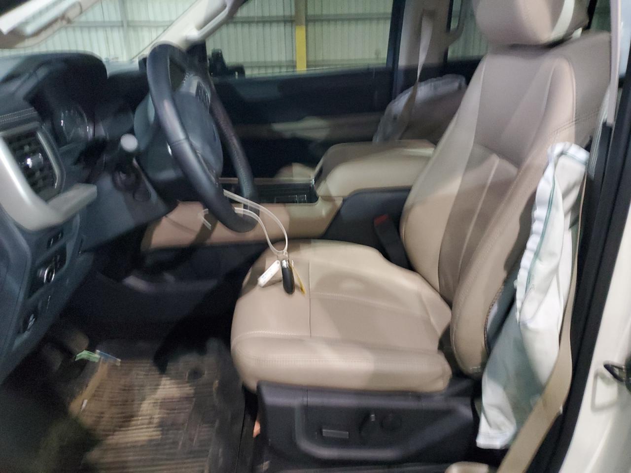 2023 Ford Expedition - Image 7
