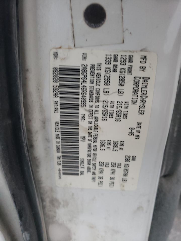 2006 Chrysler Town & Country - Image 14