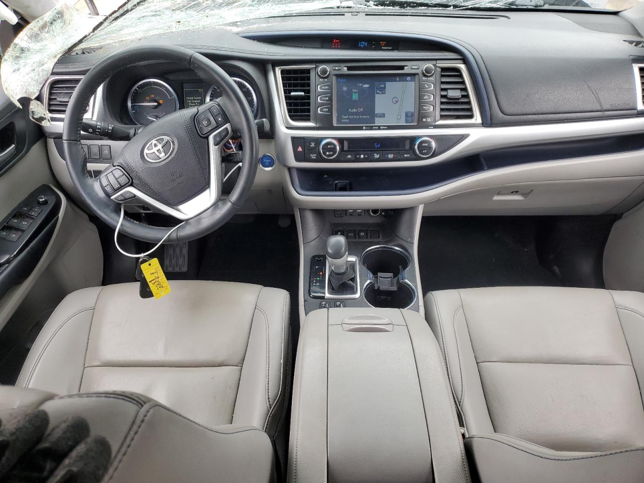 2019 Toyota Highlander - Image 8