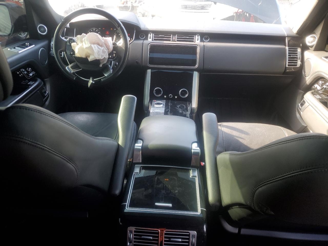 2018 Land Rover Range Rover - Image 8