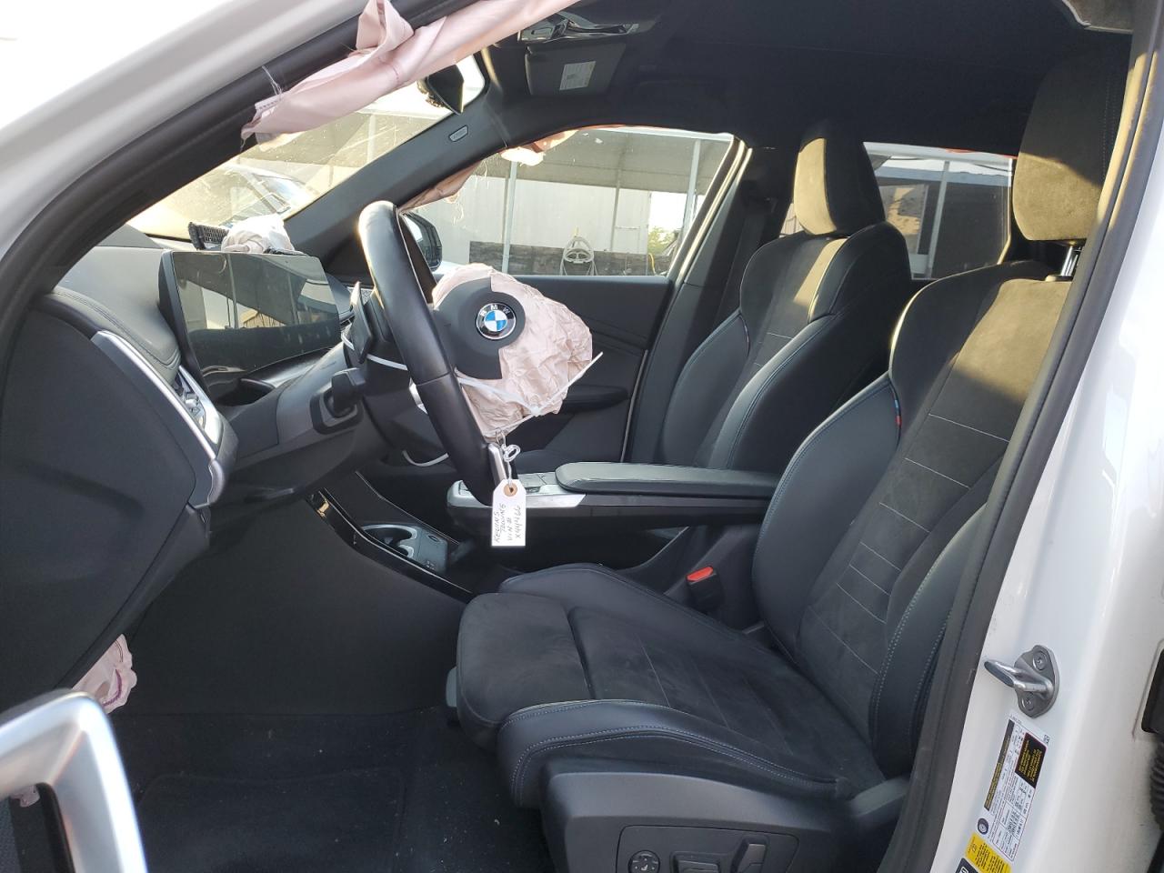 2023 BMW X1 - Image 7