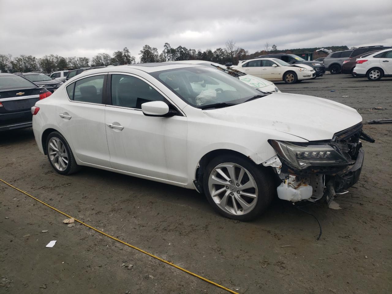 VIN 19UDE2F78HA802385 2017 ACURA ILX no.4