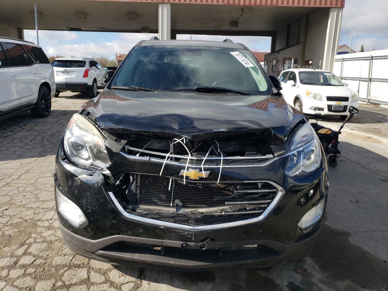 2017 Chevrolet Equinox - Image 5