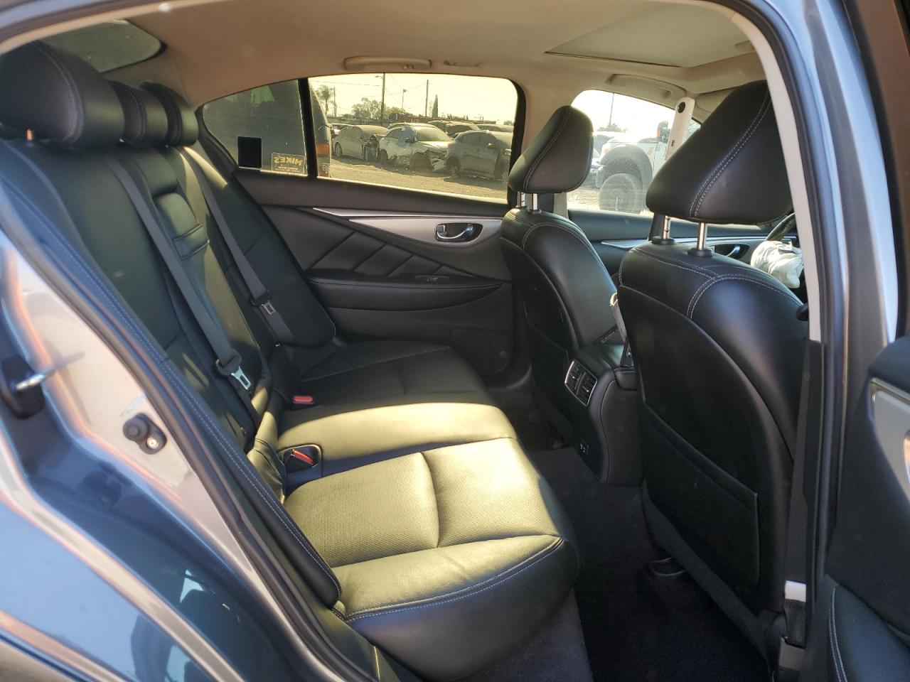 2021 Infiniti Q50 - Image 10