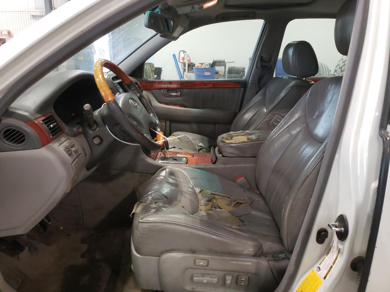 2004 Lexus LS - Image 7