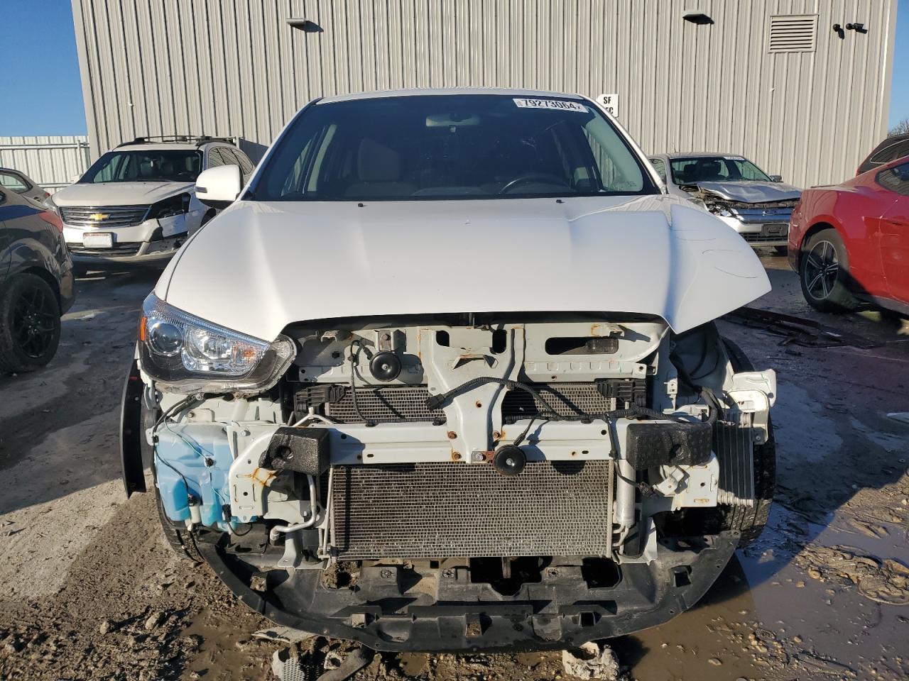 2016 Mitsubishi Outlander - Image 5