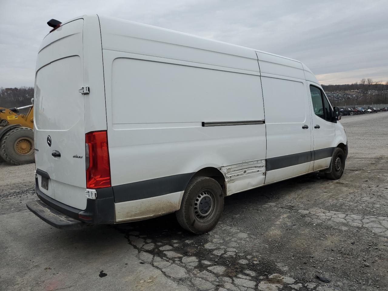 2023 Mercedes-Benz Sprinter - Image 3