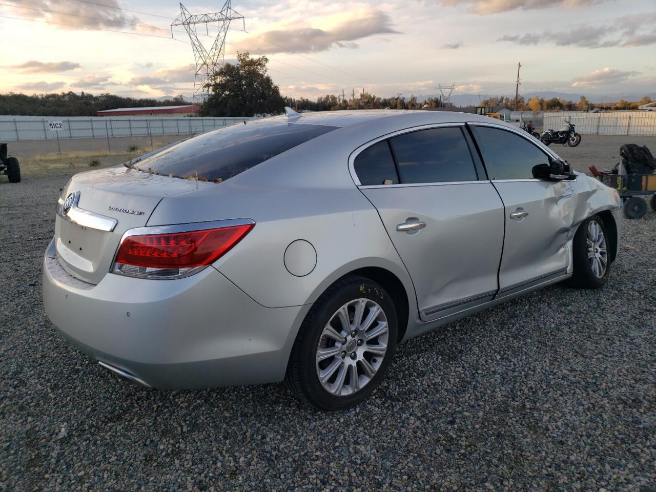 VIN 1G4GC5E33DF294319 2013 BUICK LACROSSE no.3