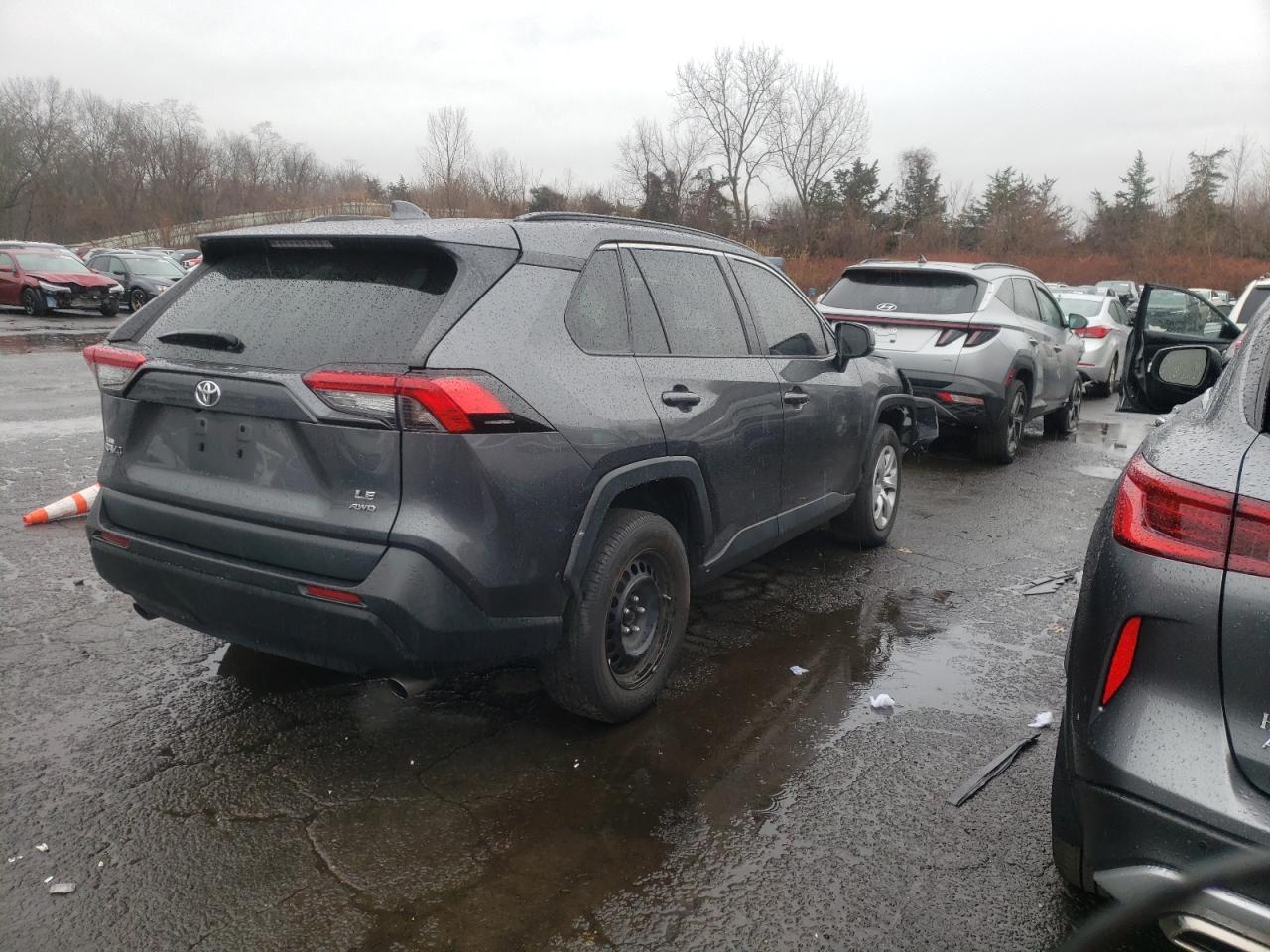 2021 Toyota RAV 4 - Image 3