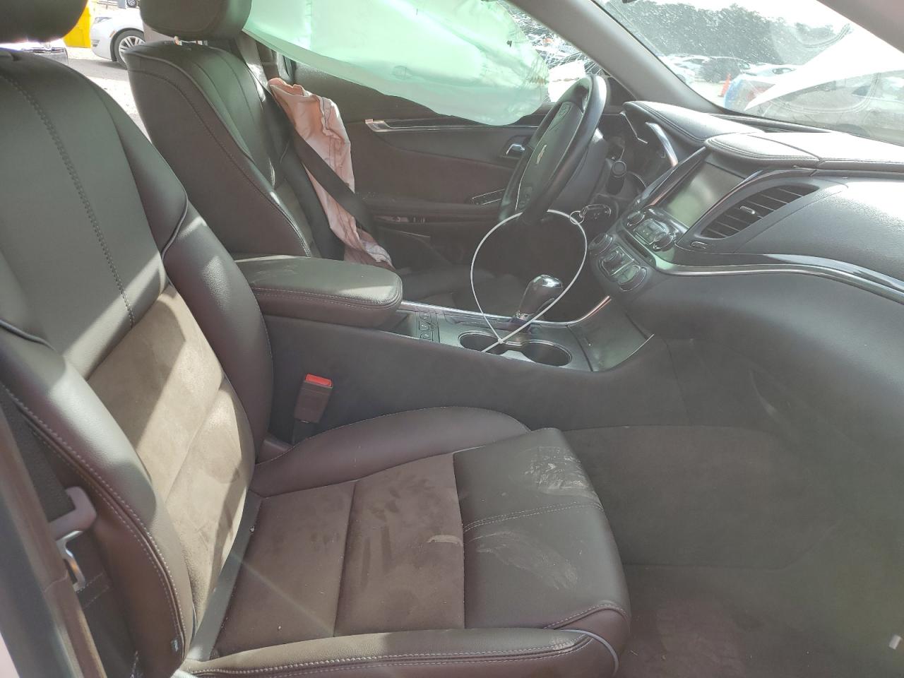 2015 Chevrolet Impala - Image 7