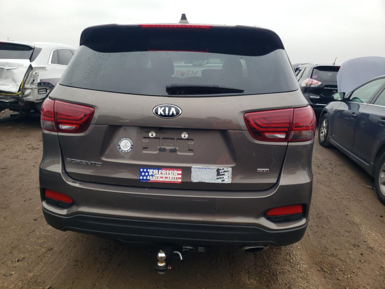 2019 Kia Sorento L VIN: 5XYPG4A34KG567982 Lot: 79163134