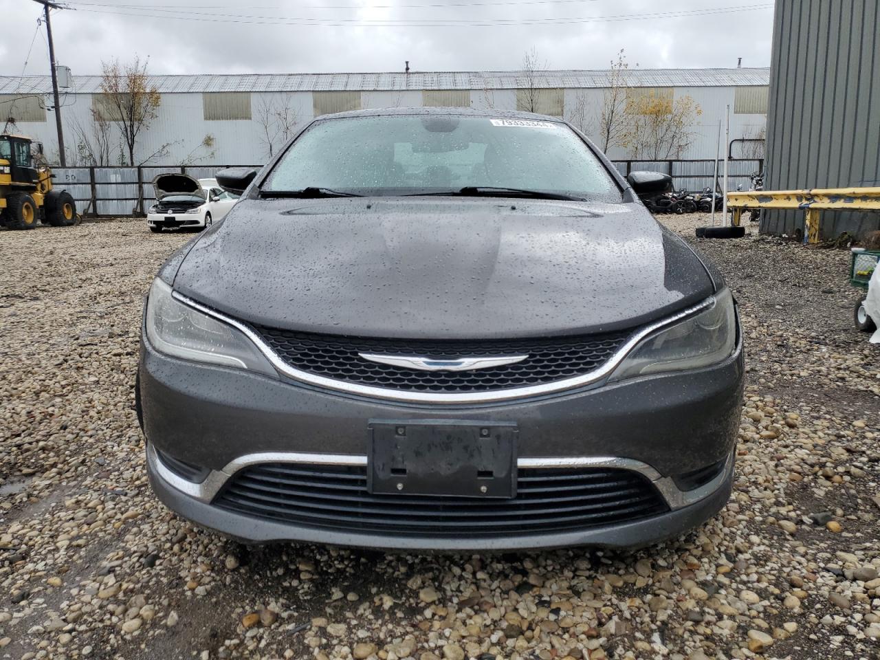 2017 Chrysler 200 - Image 5
