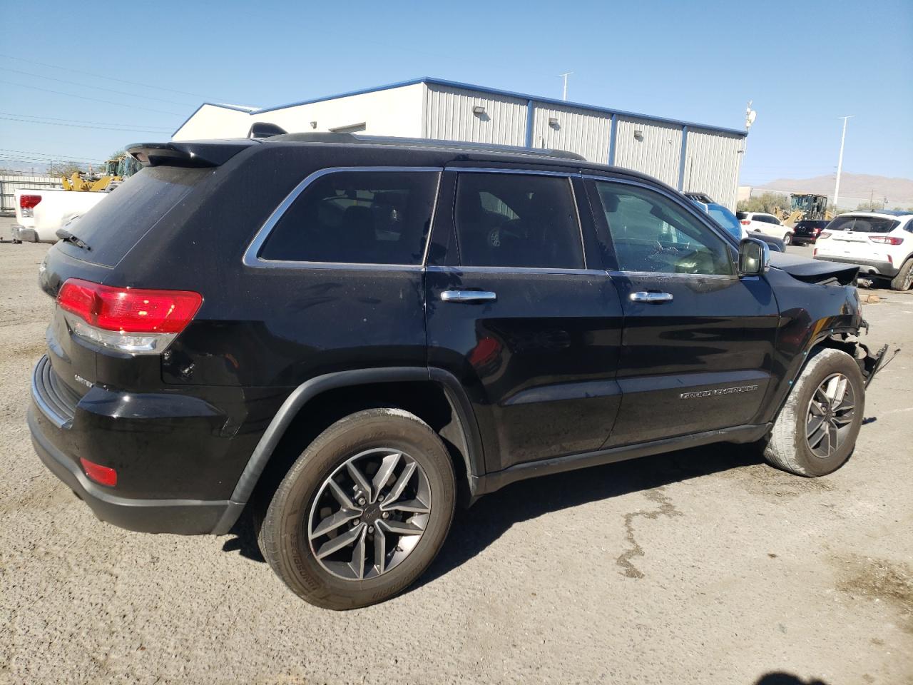 2019 Jeep Grand Cherokee - Image 3