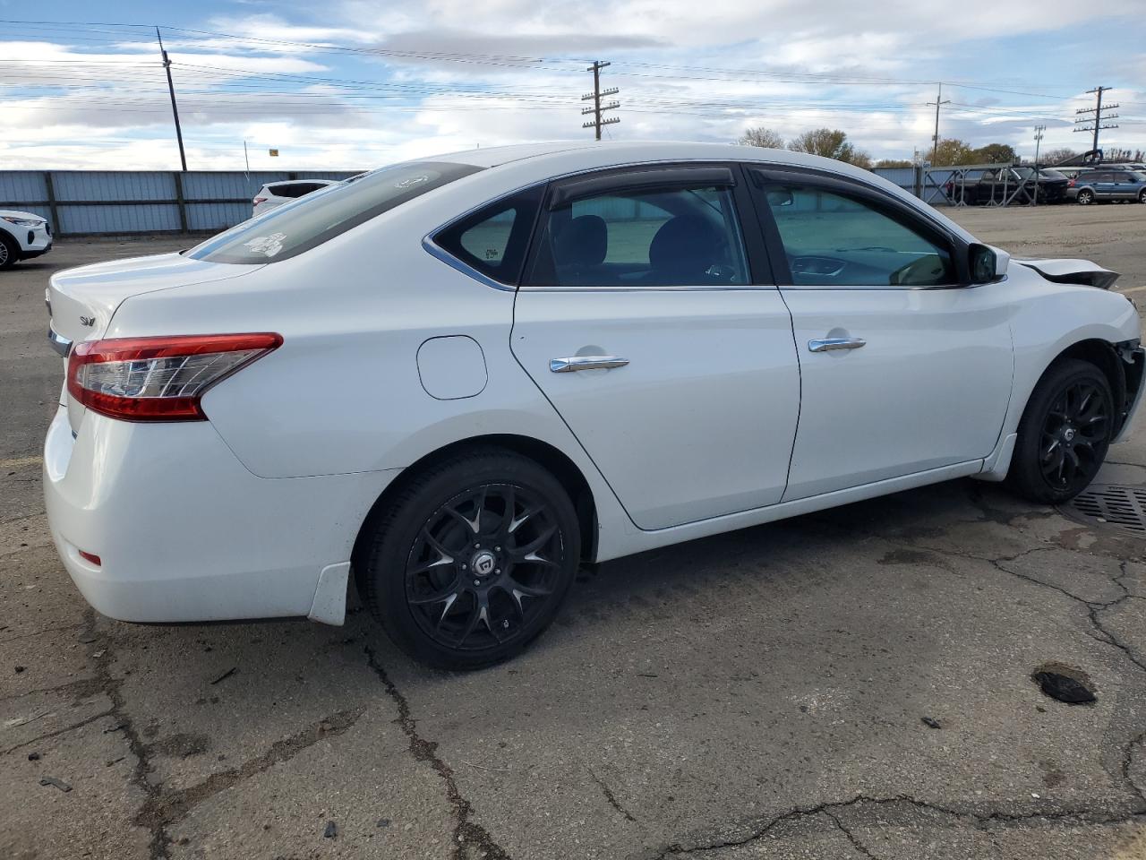2014 Nissan Sentra - Image 3