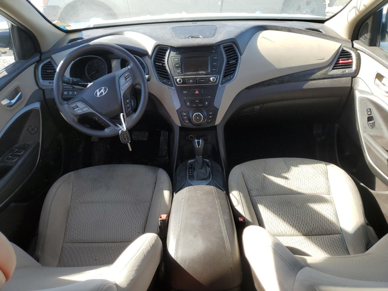 2018 Hyundai Santa Fe - Image 8