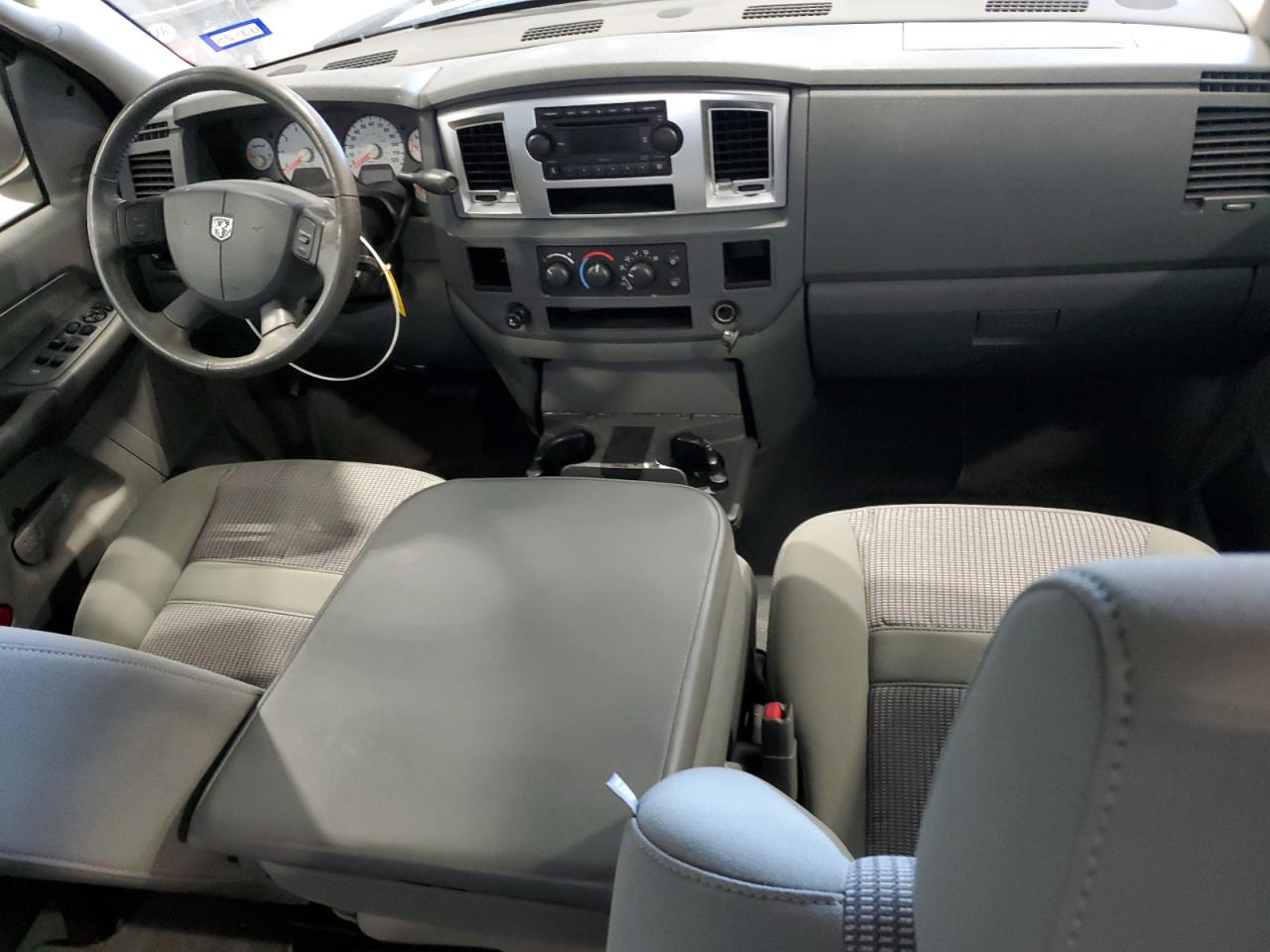 2007 Dodge RAM - Image 8