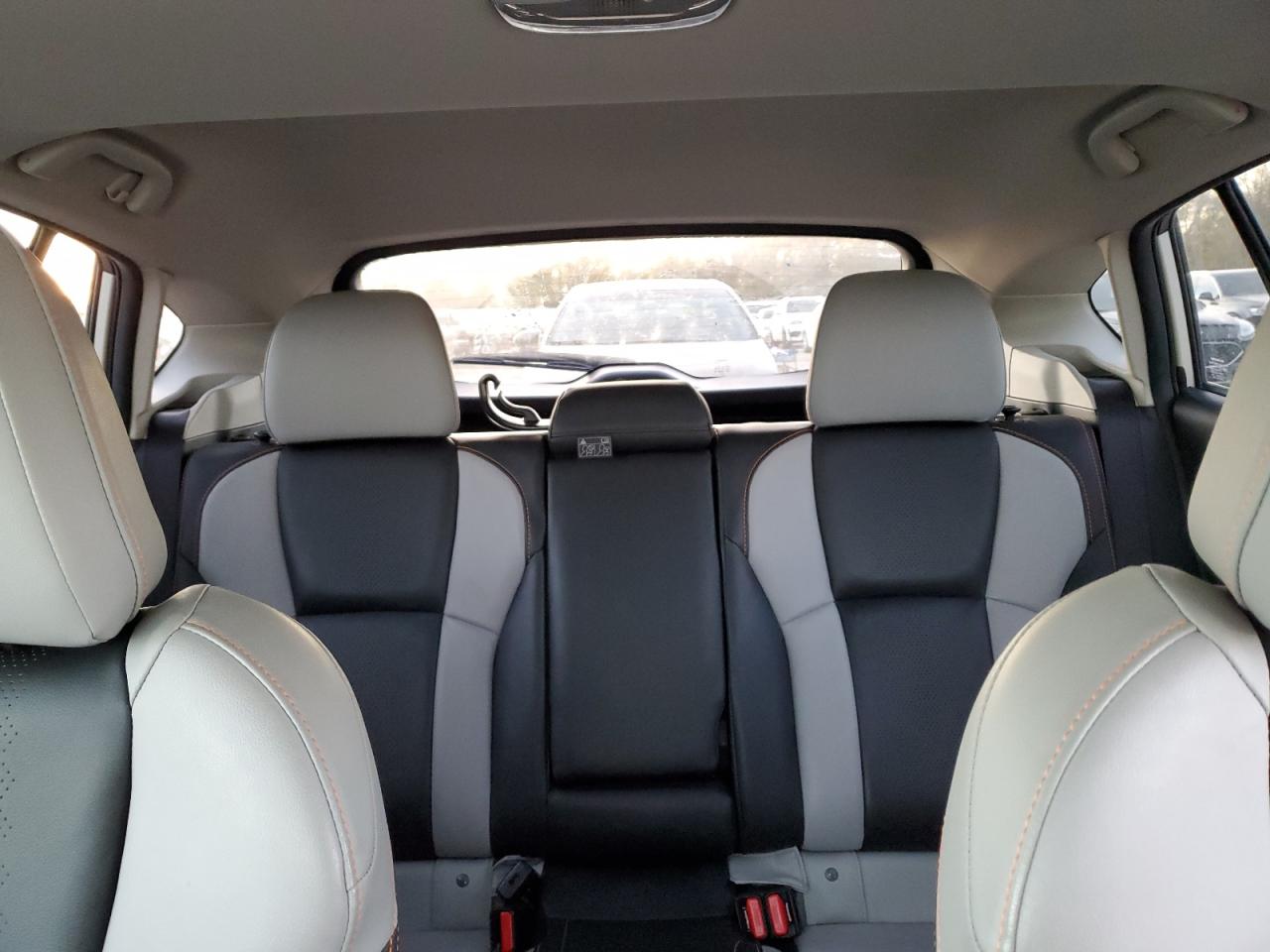 2018 Subaru XV - Image 10