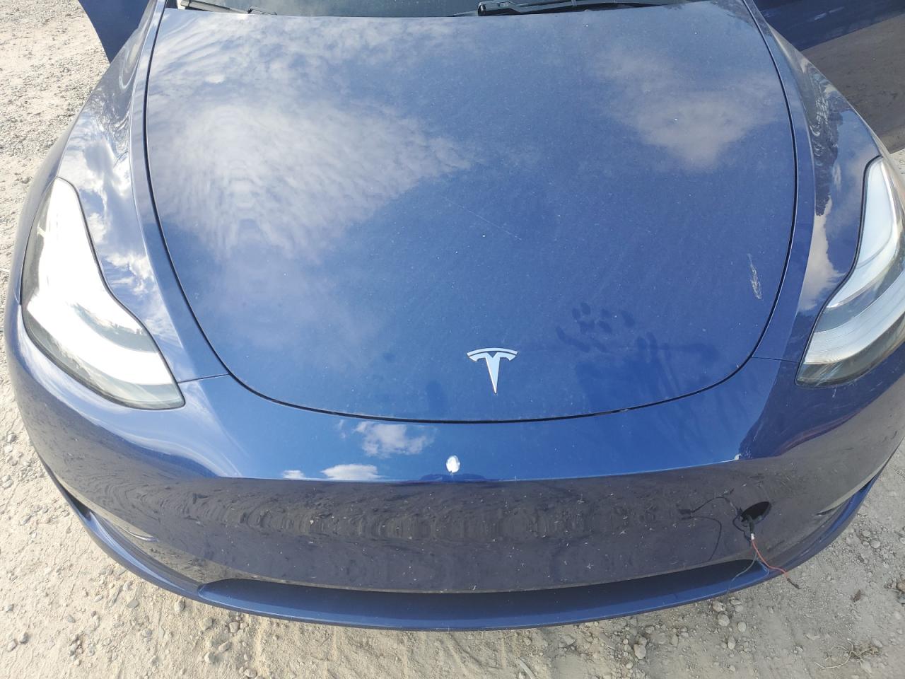 2020 Tesla Model Y VIN: 5YJYGDEE5LF040042 Lot: 76687024