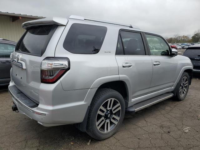  TOYOTA 4RUNNER 2015 Серебристый