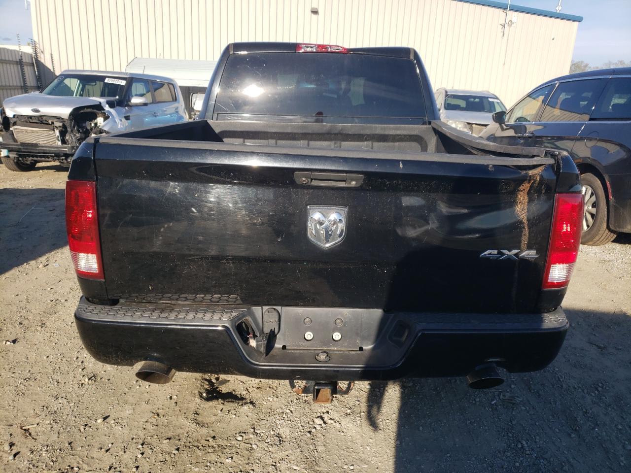 2013 RAM 1500 - Image 6