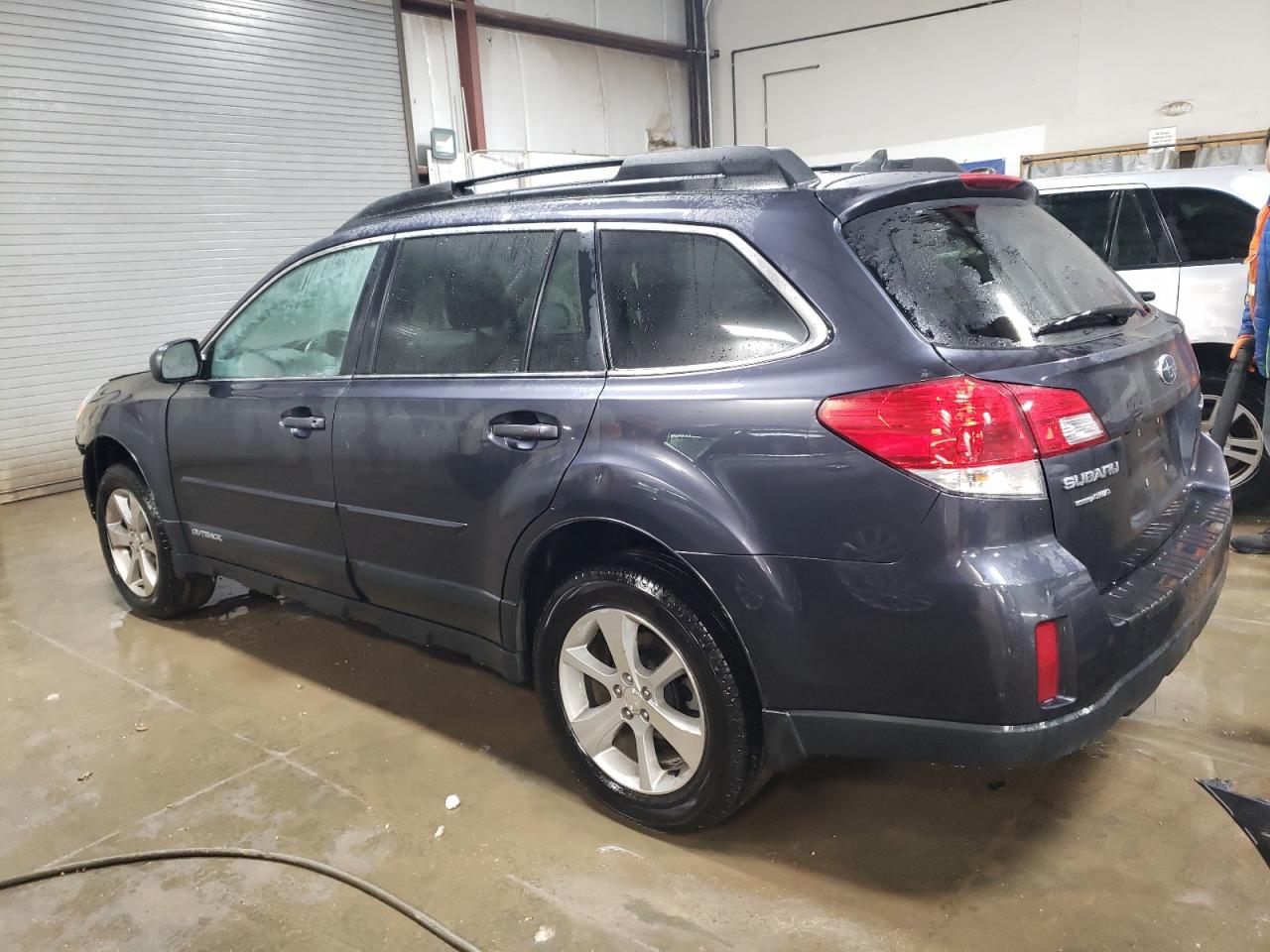 2013 Subaru Outback - Image 2