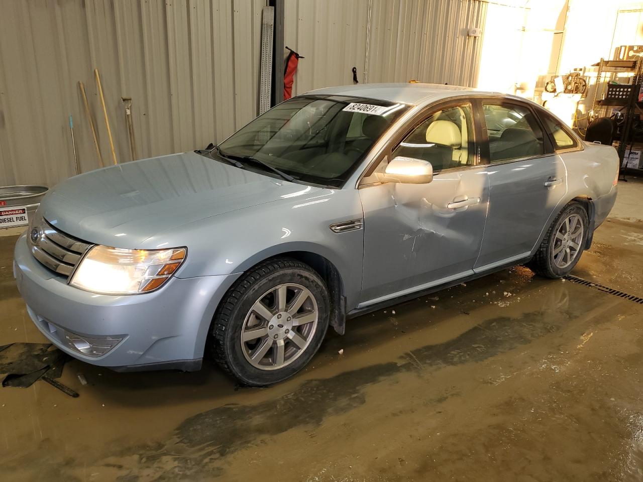 2008 Ford Taurus - Image 1