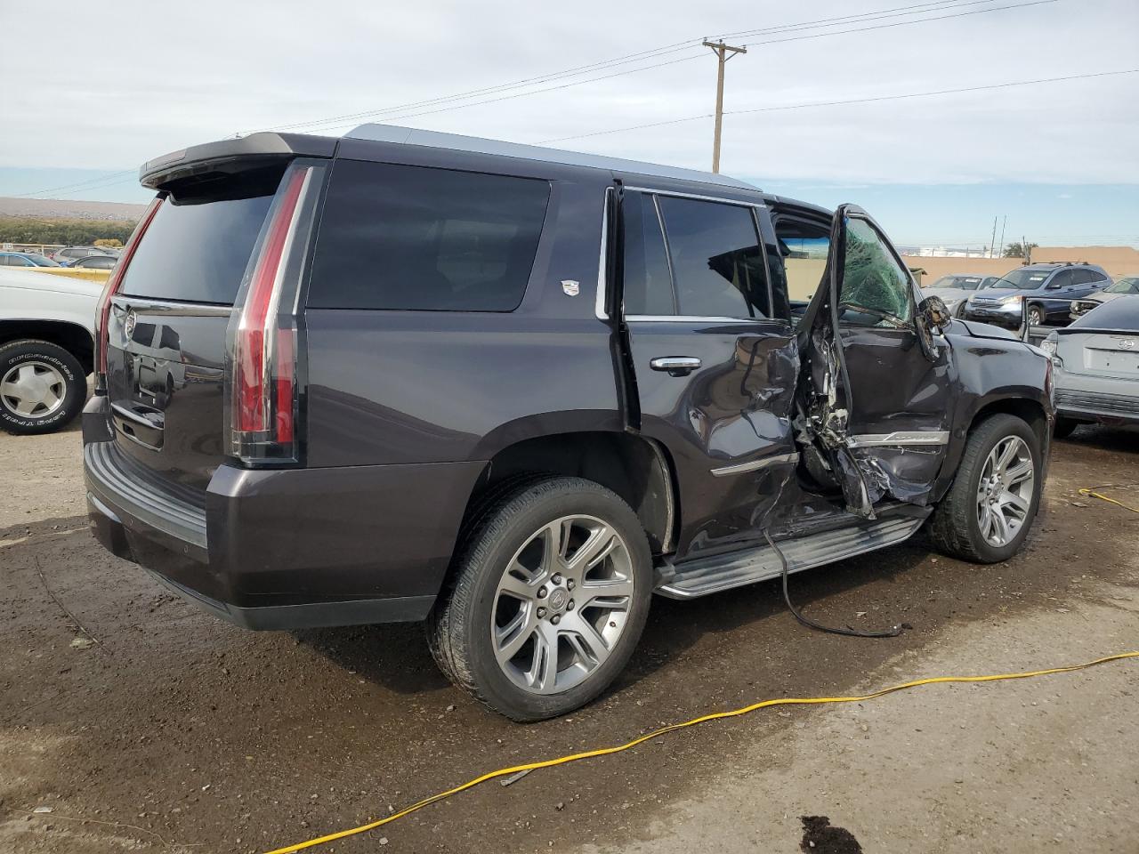 VIN 1GYS4BKJ8FR305503 2015 CADILLAC ESCALADE no.3