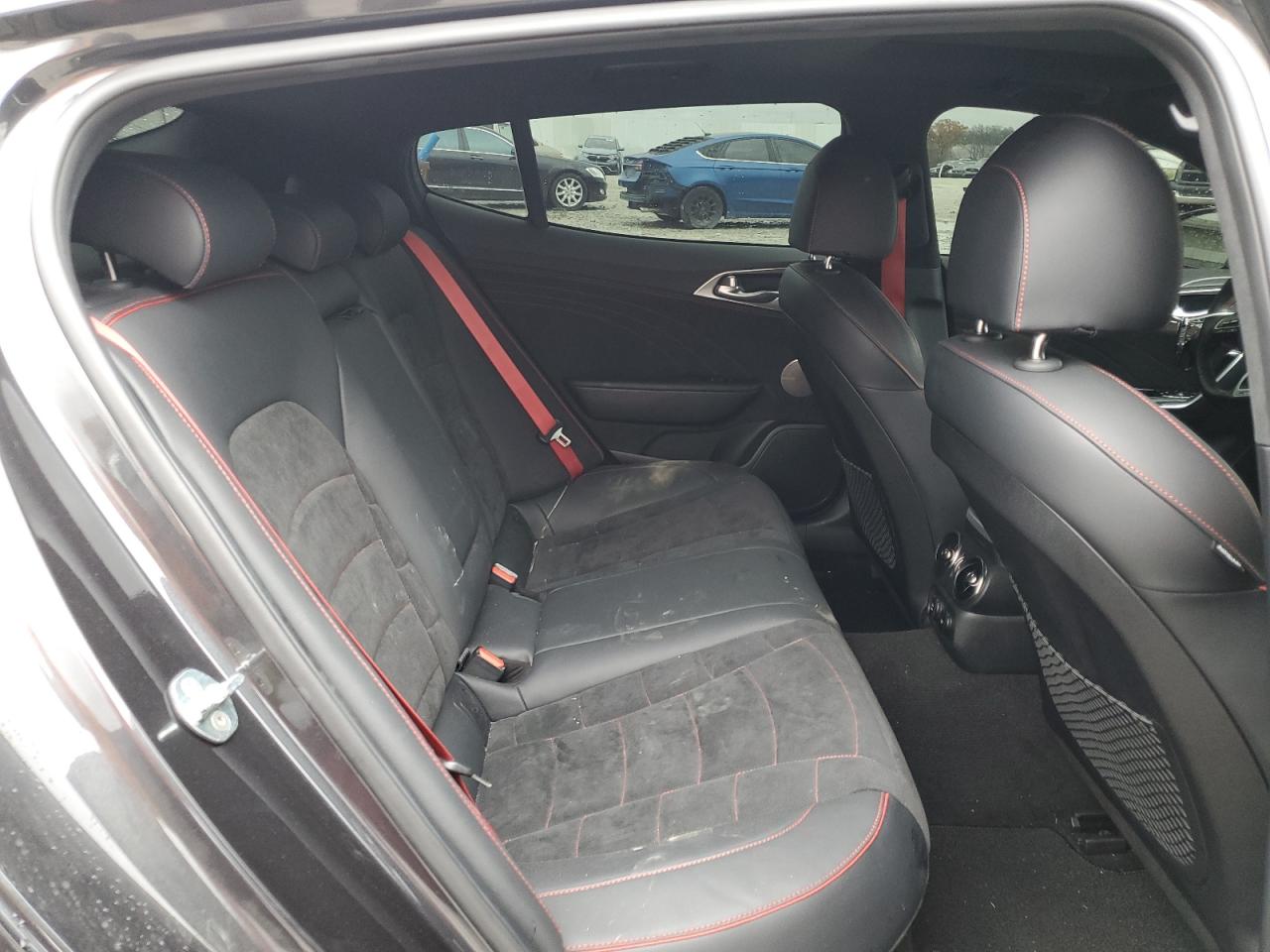 2023 Kia Stinger - Image 10