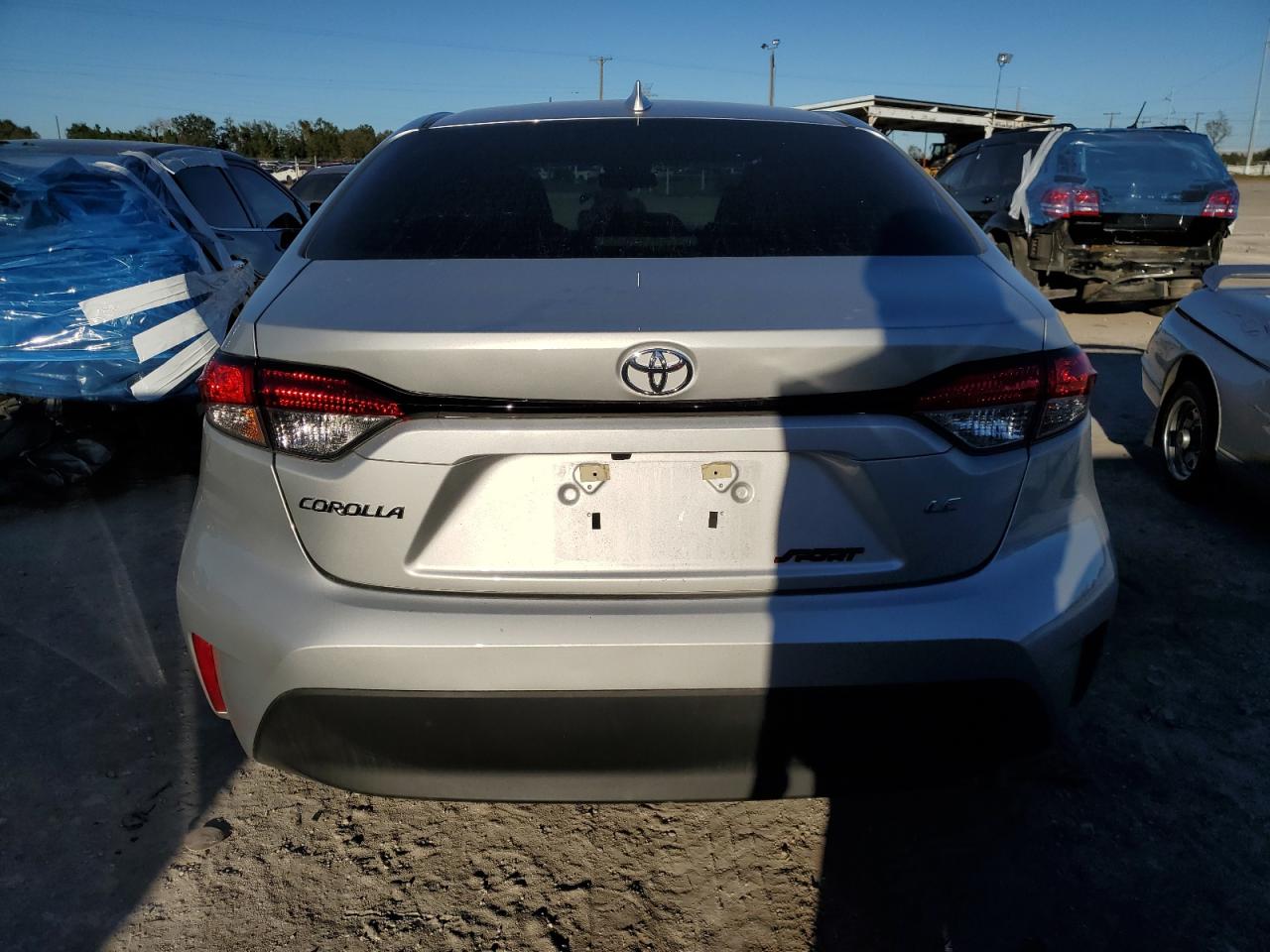 VIN 5YFB4MDE5RP186616 2024 TOYOTA COROLLA no.6