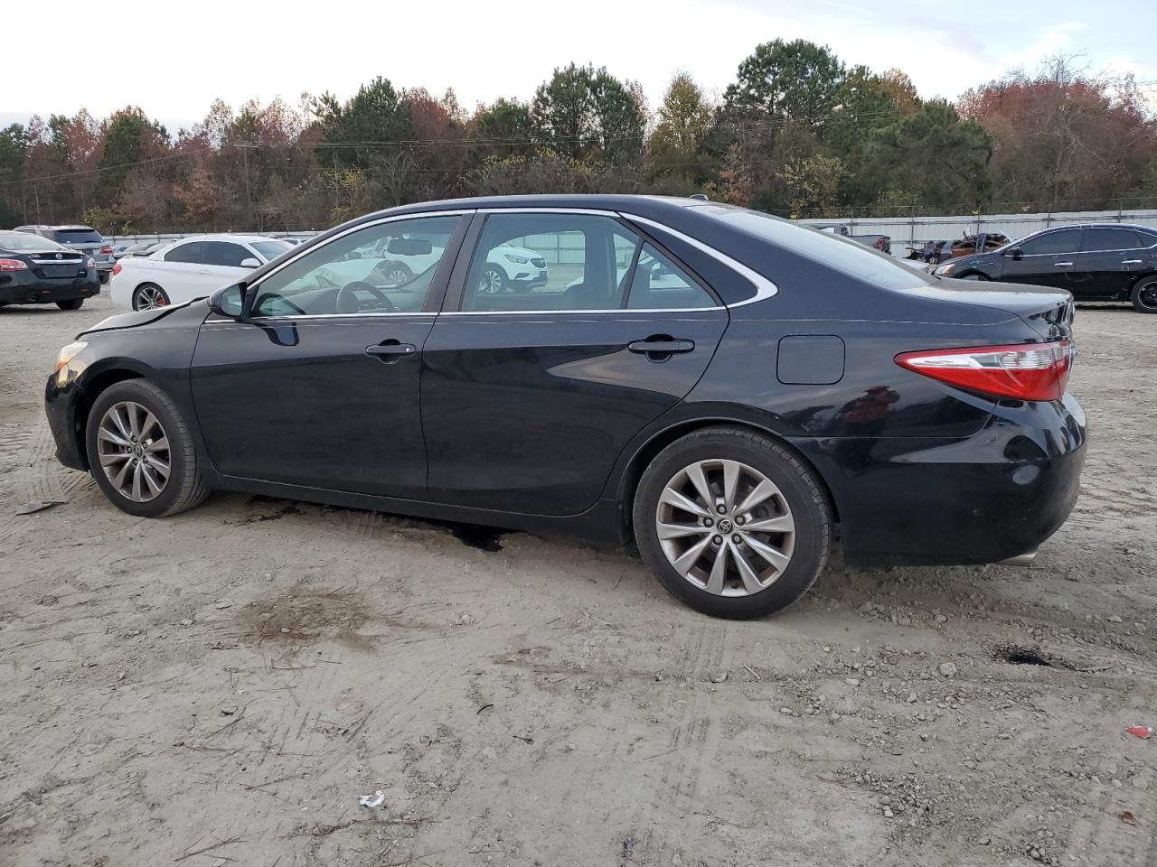 VIN 4T1BK1FK0FU567971 2015 TOYOTA CAMRY no.2