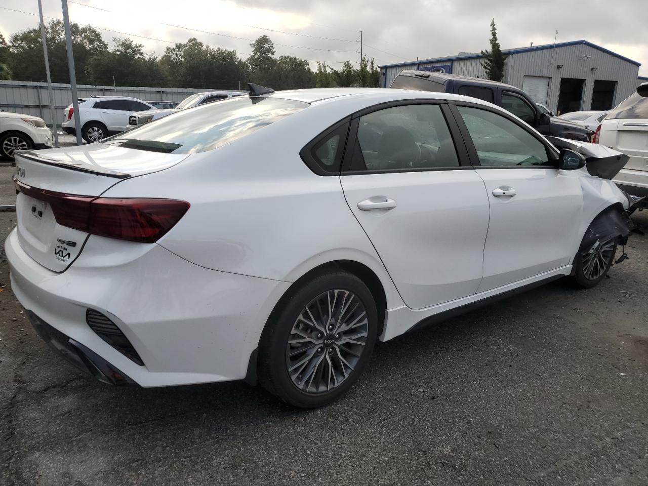 2023 Kia Forte - Image 3