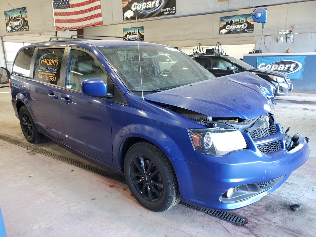 2019 Dodge Caravan - Image 4