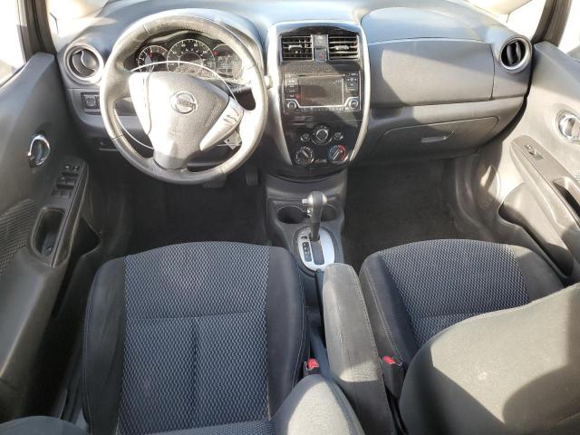  NISSAN VERSA 2016 Серебристый