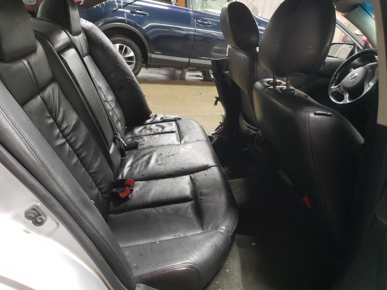 2012 Nissan Altima - Image 10