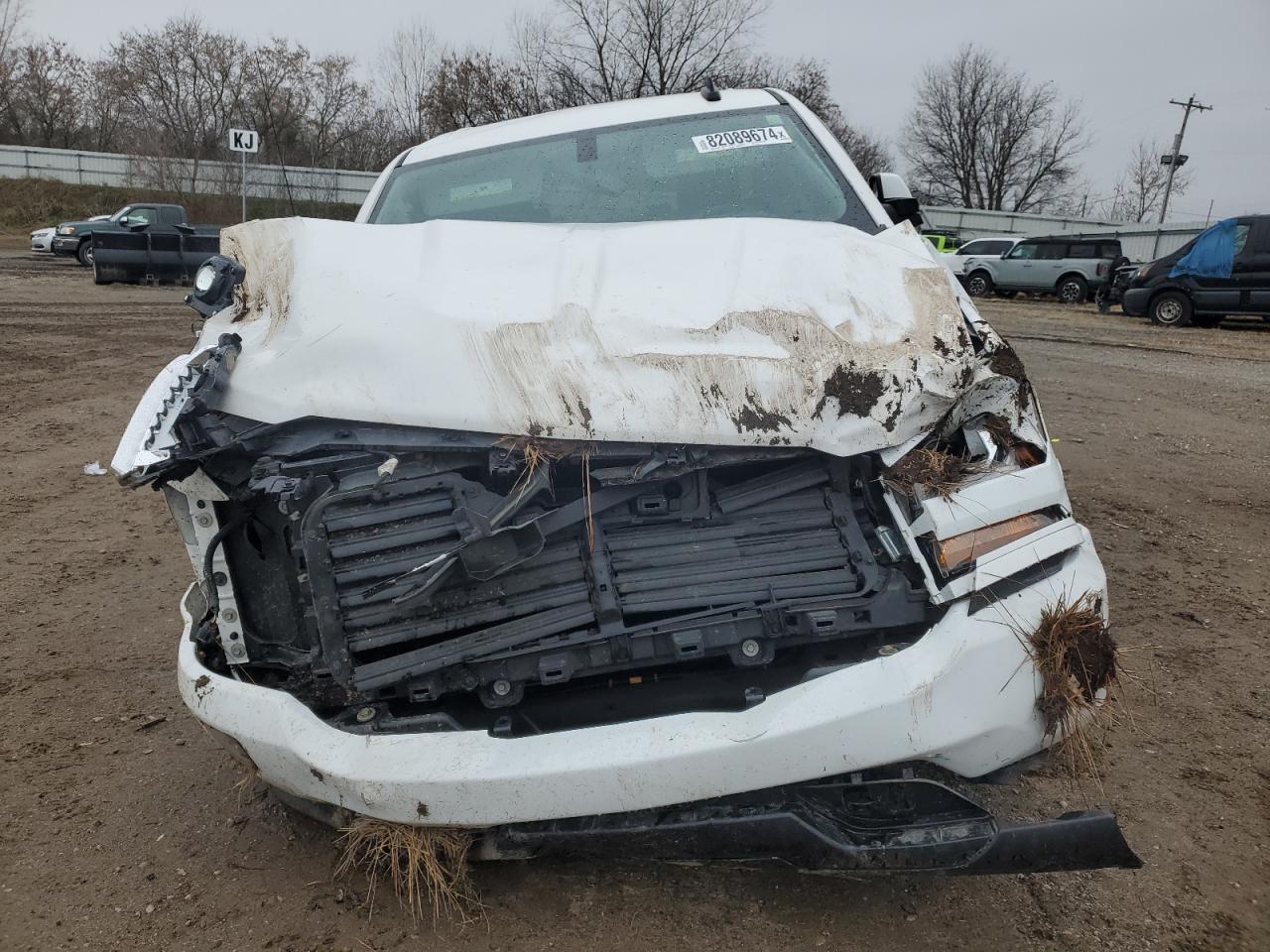 2018 Chevrolet Silverado - Image 5