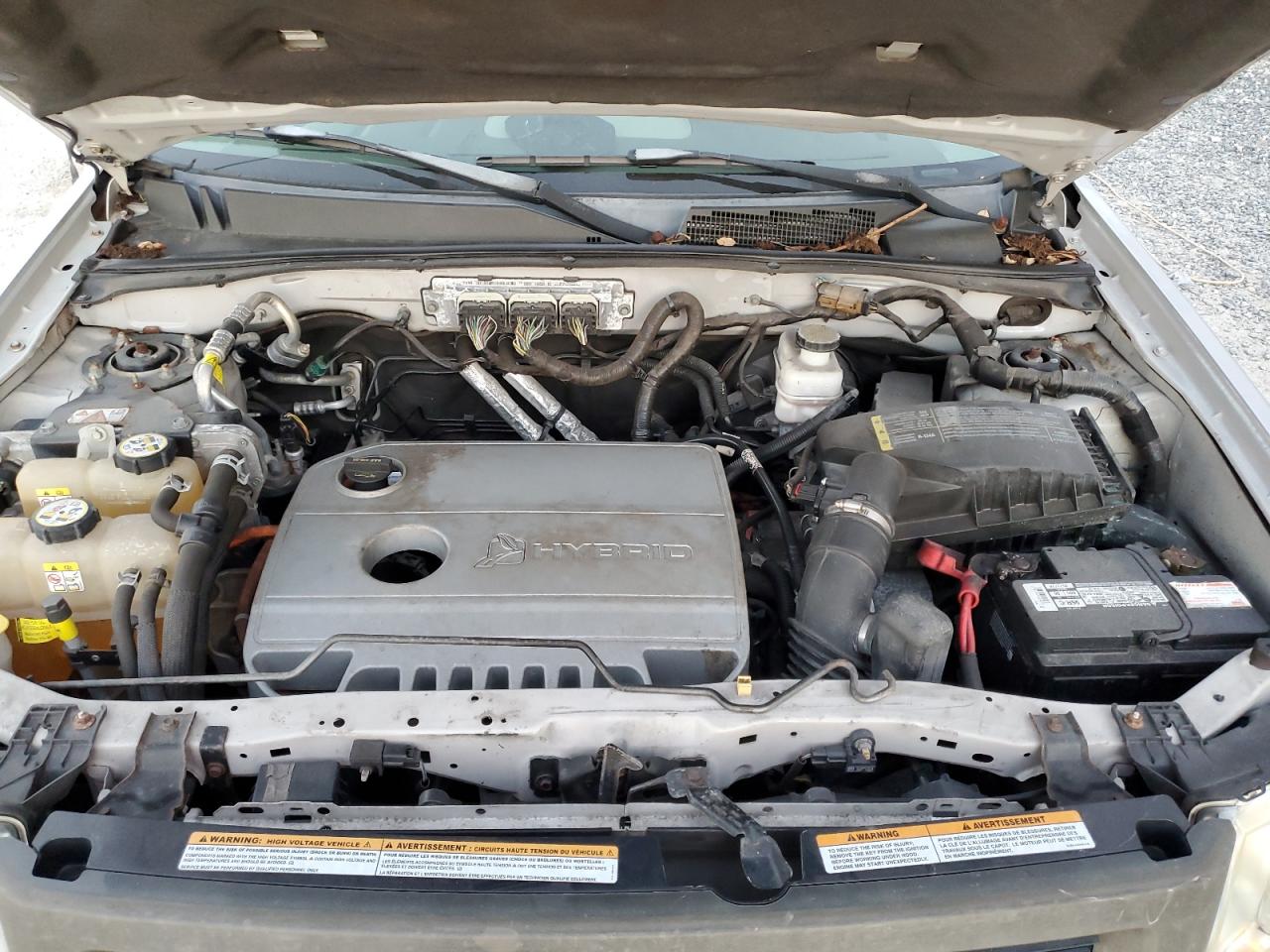 2010 Ford Escape - Image 13