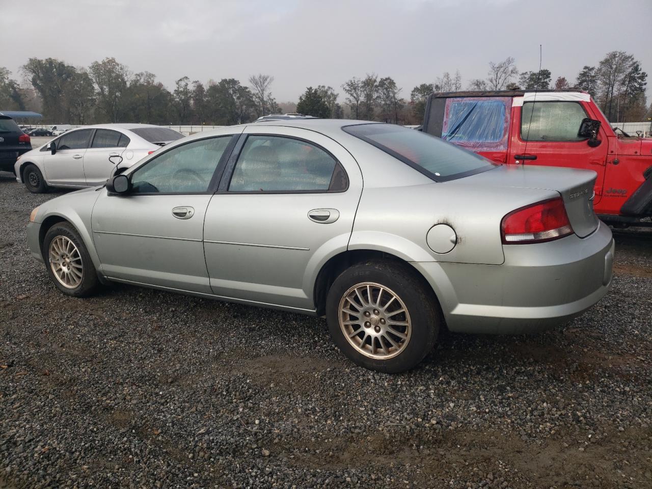 2004 Chrysler Sebring - Image 2