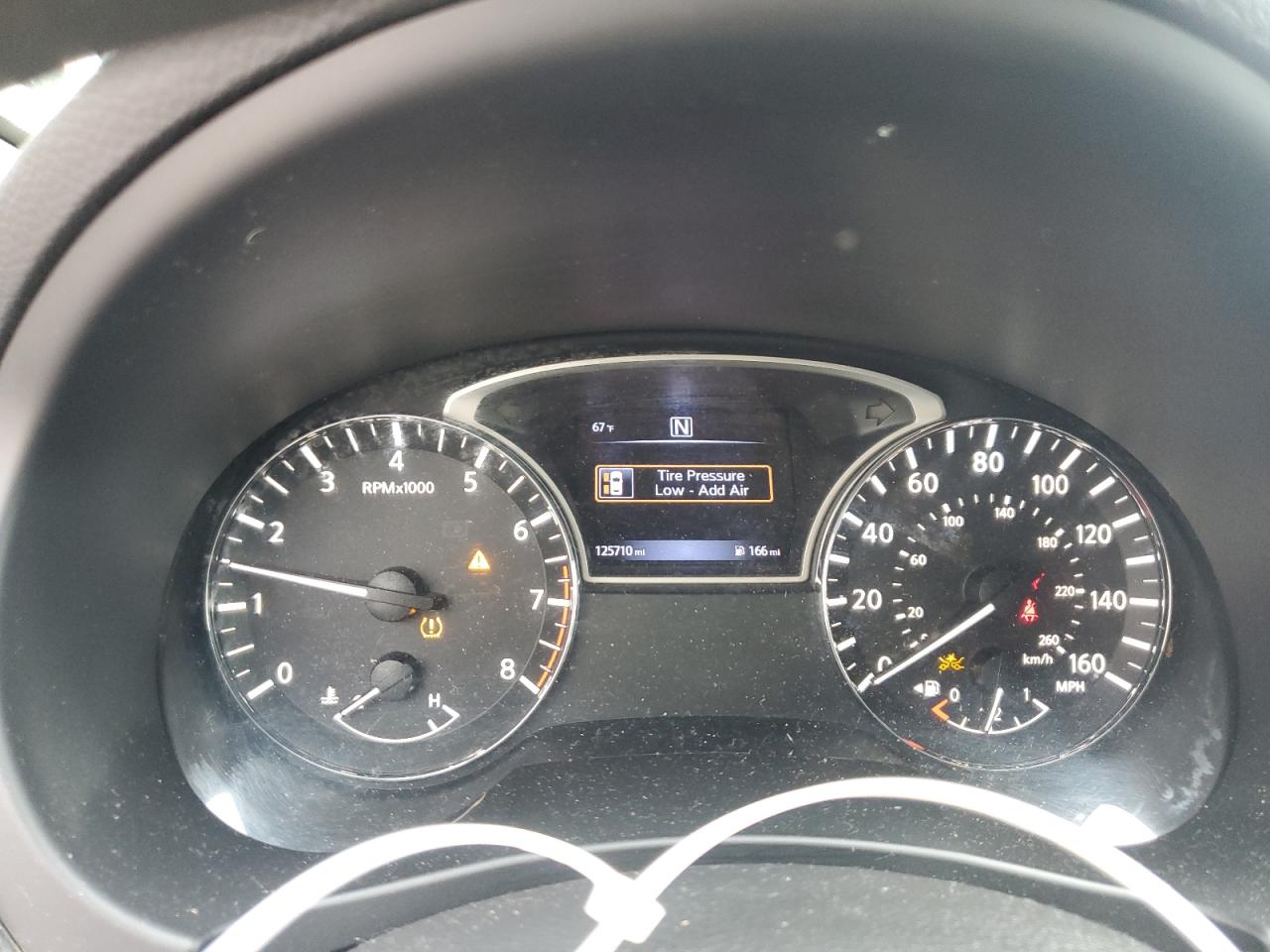2018 Nissan Altima - Image 9