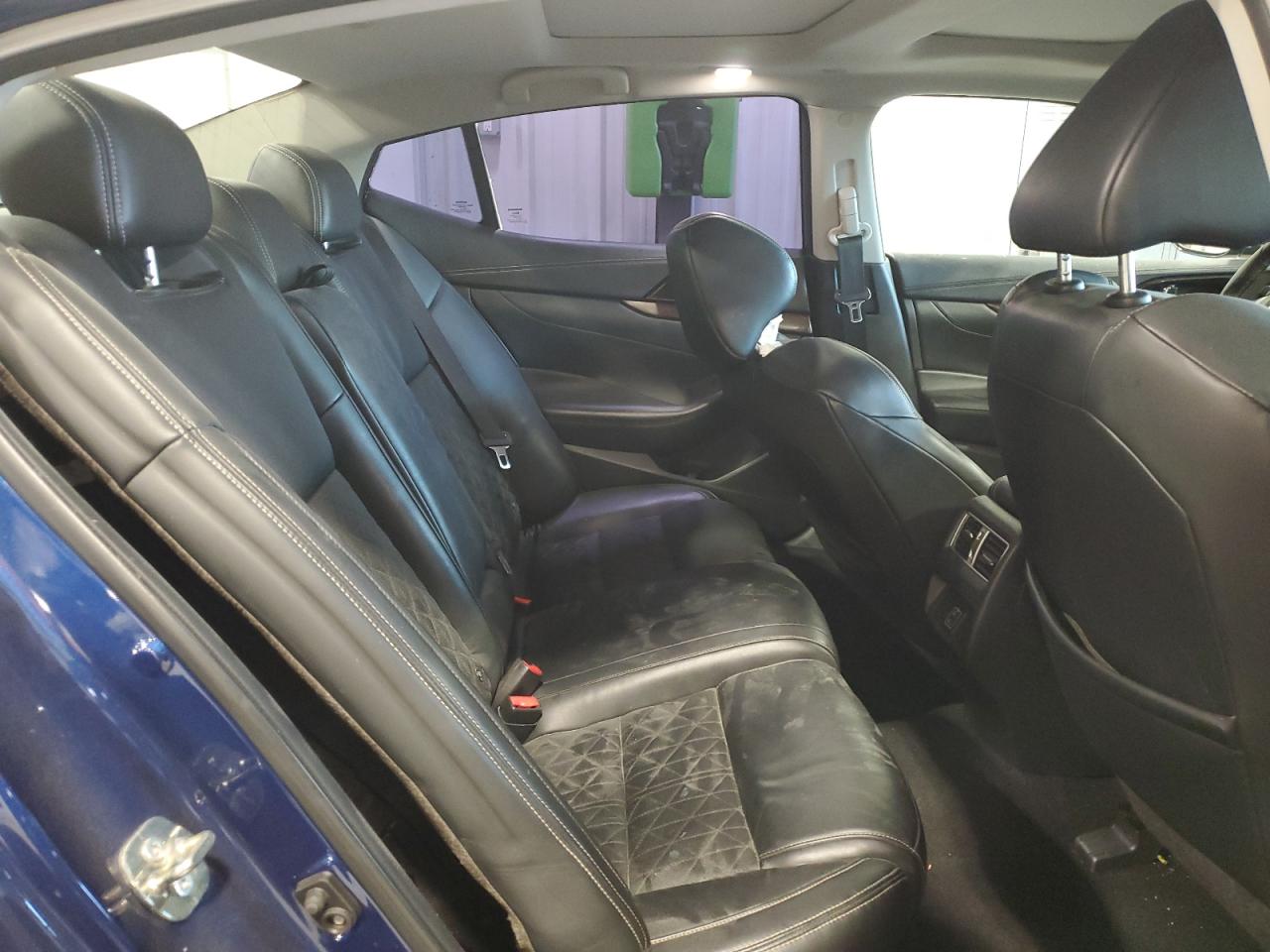 2018 Nissan Maxima - Image 10