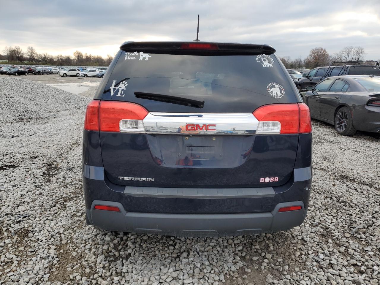 2015 GMC Terrain - Image 6