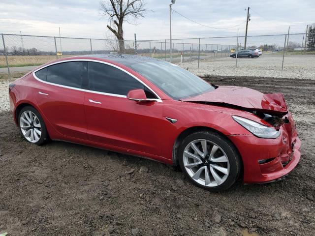  TESLA MODEL 3 2020 Красный